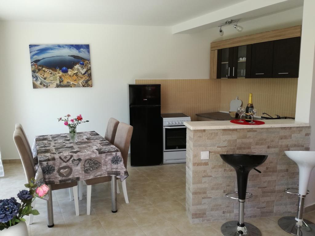 Apartman Zorica Διαμέρισμα Χέρτσεγκ Νόβι Εξωτερικό φωτογραφία